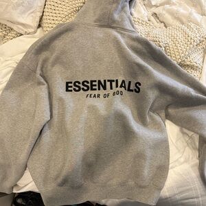 Essentials fear of god hoodie grey